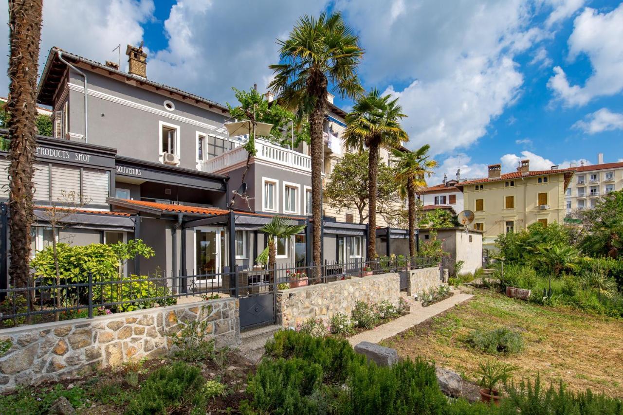 Villa Clara Lovran Εξωτερικό φωτογραφία