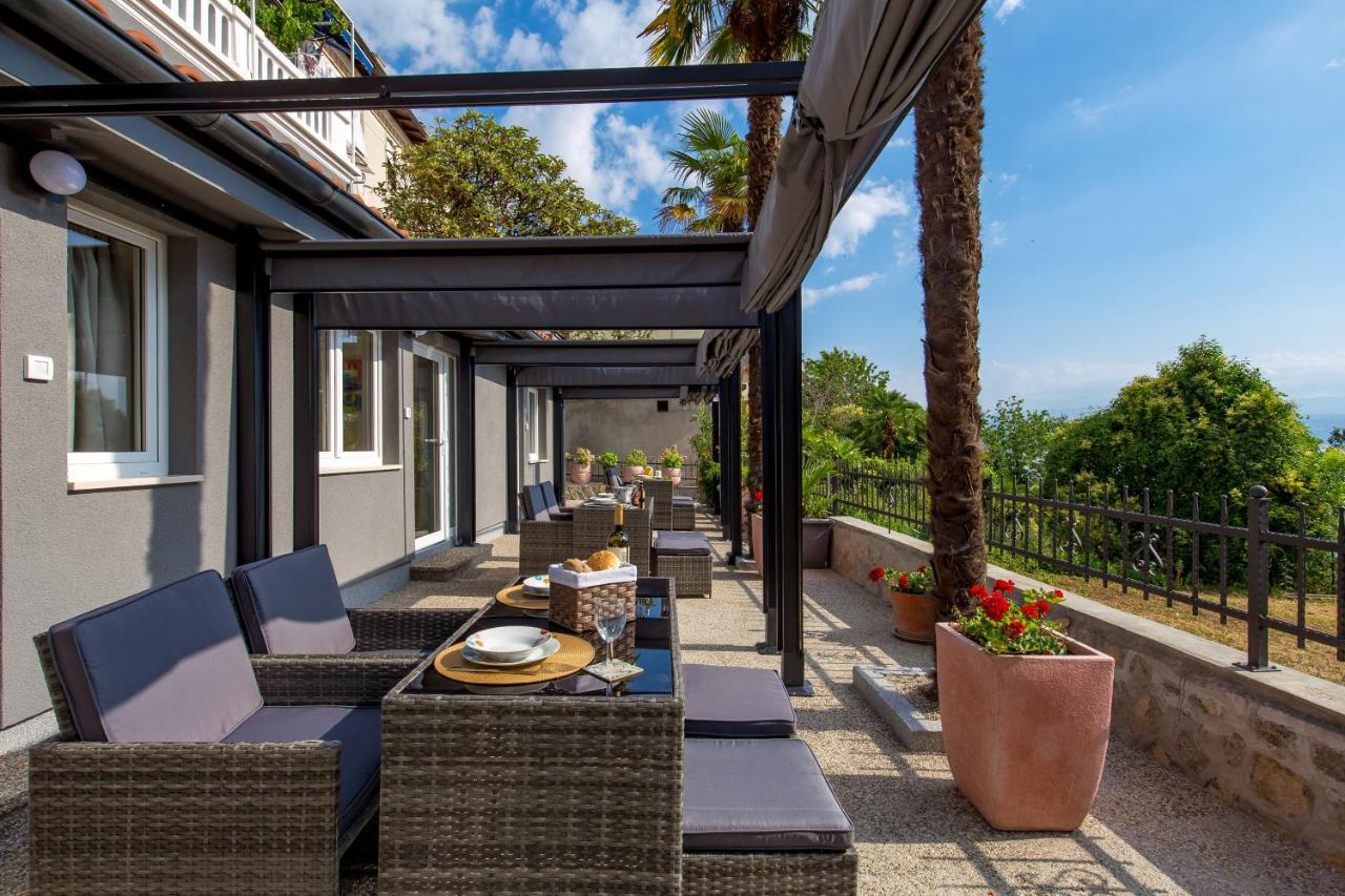 Villa Clara Lovran Εξωτερικό φωτογραφία
