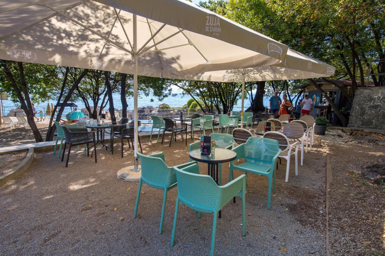 Villa Clara Lovran Εξωτερικό φωτογραφία
