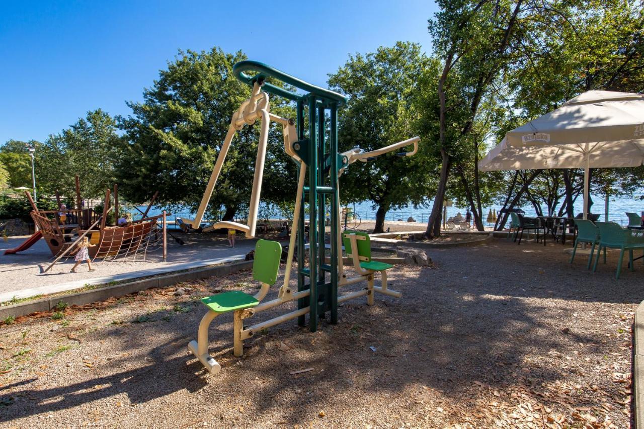 Villa Clara Lovran Εξωτερικό φωτογραφία